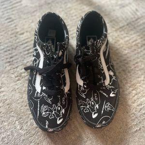 Brand new Peanut SnoopyBlack